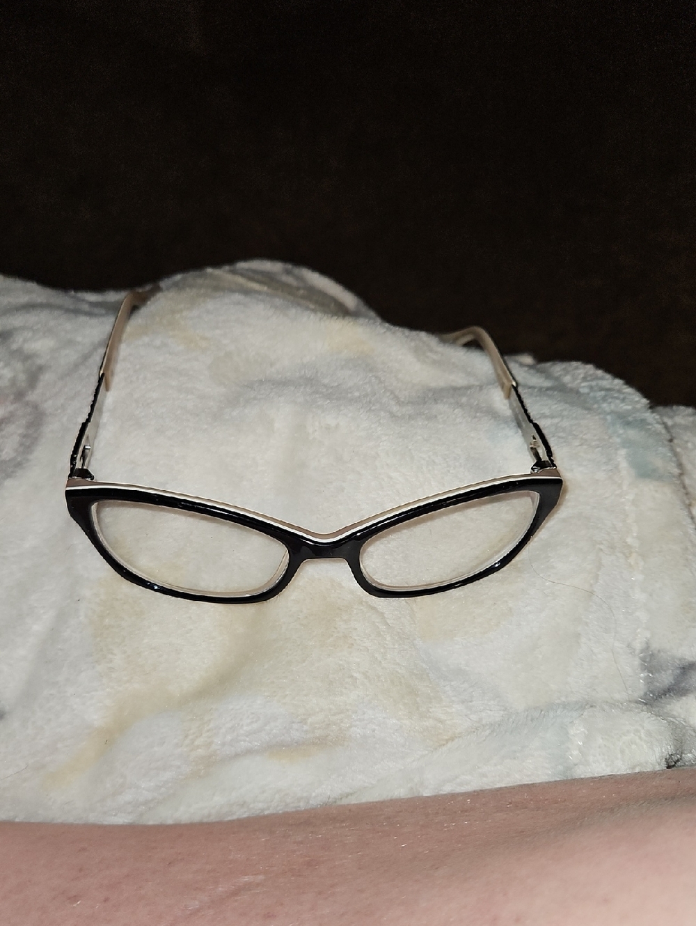 Guess Black and Gold Cat-Eye Sunglasses